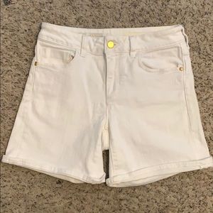 Pilcro and the Letterpress size 27 shorts